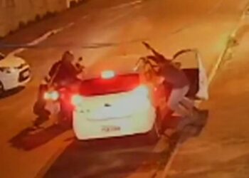 Troca de tiros entre assaltantes e vítima, em Jaboatão dos Guararapes, no Grande Recife.