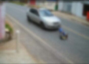 Akilla Kylan Francelino dos Santos estava voltando da escola para casa quando atravessou correndo a rodovia PE-62 e foi atingido por um carro, na segunda-feira (27).