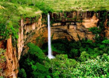 Suposta prática de garimpo ilegal vem acontecendo dentro do Parque Nacional da Chapada dos Guimarães, Mato Grosso