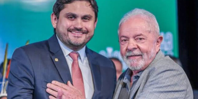 Ministro Jucelino Filho e o Presidente Lula