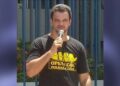 "Estou voltando para  minha casa e corrigindo o abuso de autoridade cometido pelo PSB de Pernambuco", disse Cisneiros.