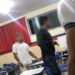 Vigilante de escola com arma em punho dentro de sala de aula em escola estadual no Recife.