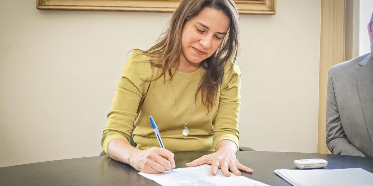 Protocolo foi assinado na manhã desta terça (07)