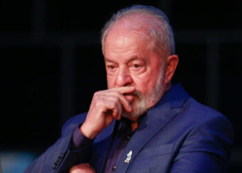 Presidente Lula não consegue votação necessária