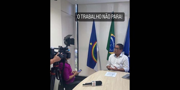 O conselheiro Ailton Jr. tentou "jogada de marketing", mas foi barrado em evento de Lula e Raquel