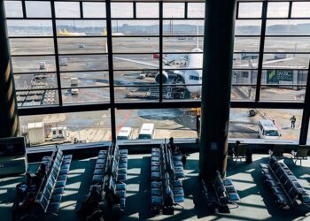 Governo quer passagens aéreas de R$ 200 para aposentados