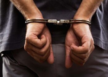 Segundo a Polícia Federal, os dois suspeitos eram procurados por causa de um assassinato