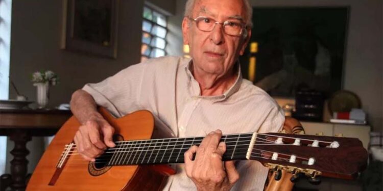 Théo de Barros morreu nesta madrugada aos 80 anos