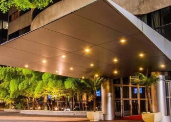 Três carros foram roubados do hotel, um deles, com valor acima de R$ 550 mil