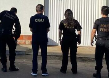 Agentes da CGU e PF cumprem mandado de busca e apreensão