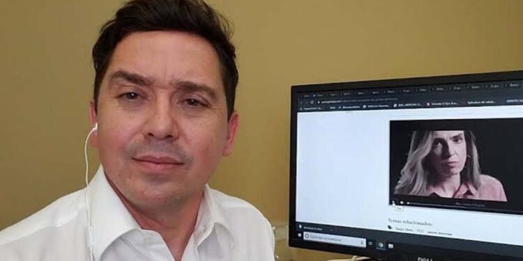 Claudio Dantas Sequeira era editor-chefe do portal