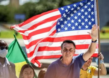 Bolsonaro é alvo de apuração do STF por suposto envolvimento nos atos antidemocráticos de 8 de janeiro