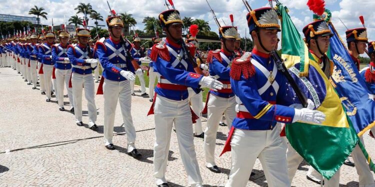 Soldado da Guarda Presidencial é preso em flagrante ao assaltar loja
