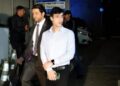 Filho de menor do empresário chega na sede da PF