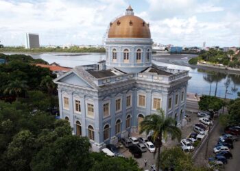 Alepe se mobiliza para ajudar vítimas de incêndio em abrigo no Ipsep.