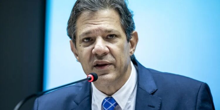 Reação negativa sobre medida impopular de taxações de encomendas internacionais faz Governo recuar.