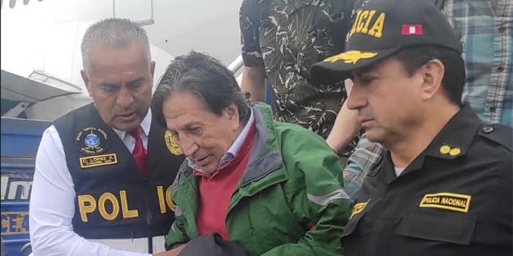 Ele é acusado de ter recebido propina da construtora brasileira Odebrecht.