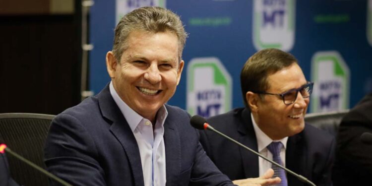 Governador Mauro Mendes e secretário-chefe da Casa Civil, Mauro carvalho