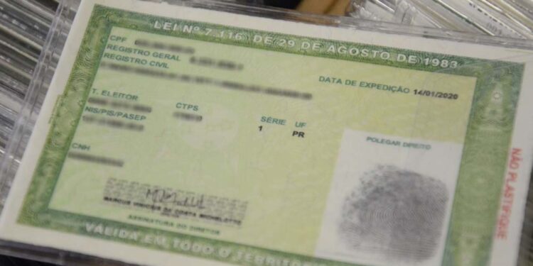 Kombeiro Valfrido Lira da Silva responde processo por falsificação de documento