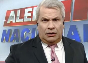 Segundo a emissora, o salário do apresentador é incompatível