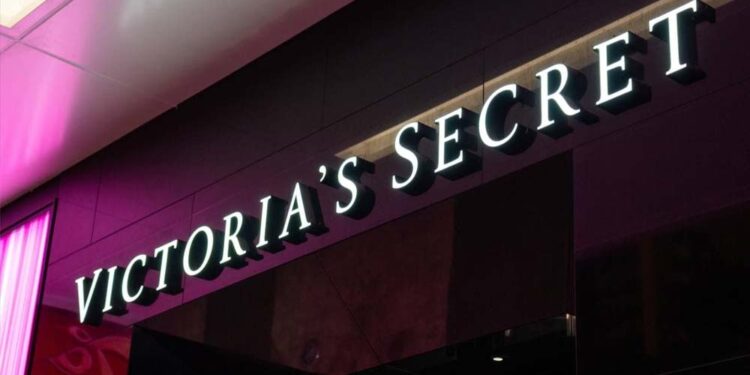 Victoria's secret foi fundada em 1977 por Roy Raymond
