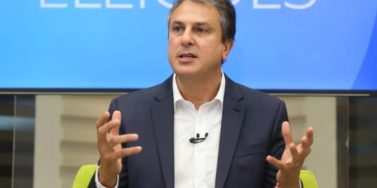 Camilo Santana (PT), atual ministro da Educação.