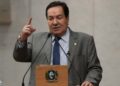 Deputado Izaías Regis recusa notificação sobre prestação de contas.