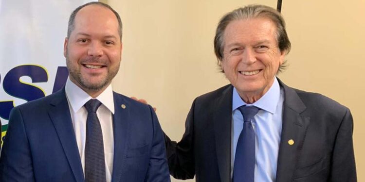 O ex-deputado Heitor Freire e o deputado federal Luciano Bivar