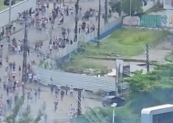 Confusão entre torcedores do Santa Cruz e Campinense no Recife