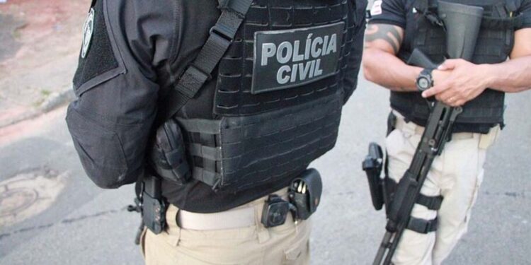 Segundo a polícia, envolvidos são investigados também por corrupção ativa e passiva