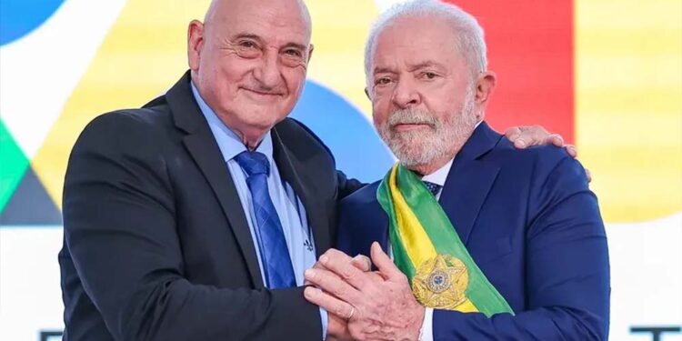 O ex-GSI Gonçalves Dias e o presidente Luiz Inácio Lula da Silva (PT)