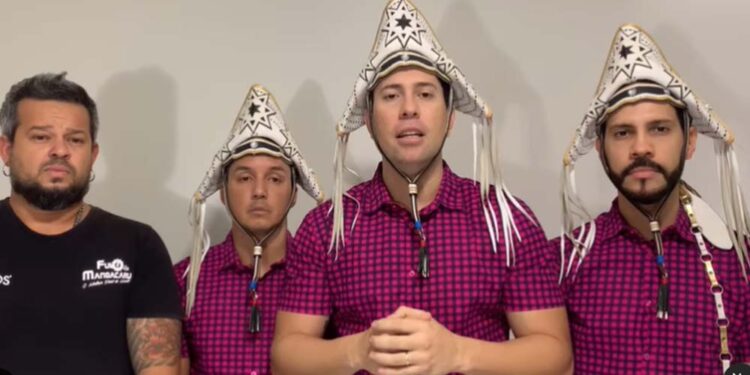 integrantes da Fulô de Mandacaru divulgaram nas redes sociais dois vídeos falando sobre o caso.