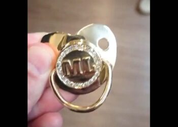 Chupeta de ouro é encontrada na casa de líder de quadrilha