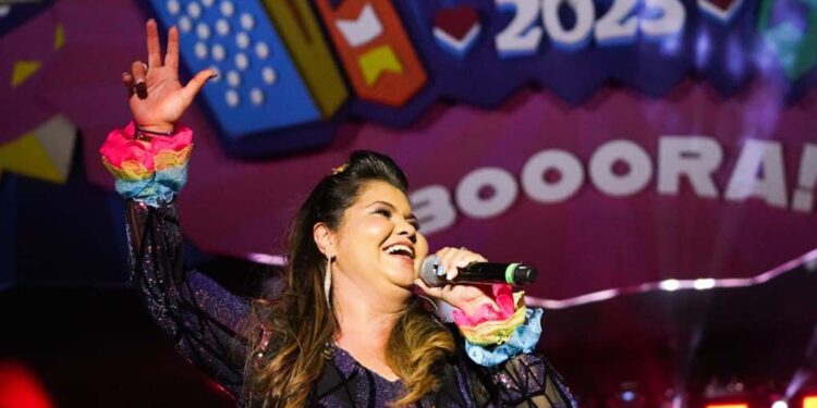 se Ana Costa preparou um show com grandes sucessos do forró