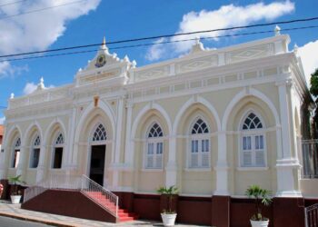 Prefeitura de Gravatá abriu licitação para comprar jogos educacionais