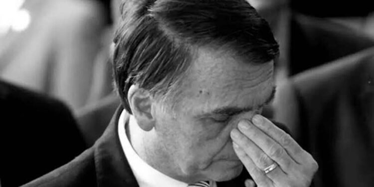 TSE deixa Jair Bolsonaro inelegível por 8 anos