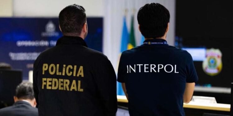 Homem condenado por assaltos na Paraíba é preso nos EUA pela Interpol