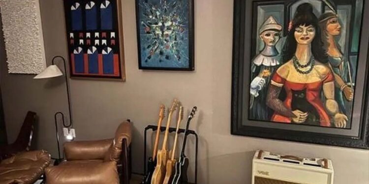 Obras expostas na casa do empresário Thiago Brennand