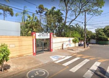 Escola no Paraná sofre ataque a tiros e aluna morre