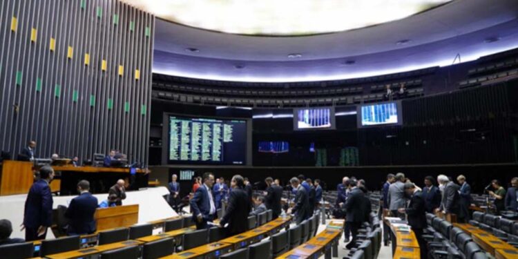 Projeto foi aprovado na Câmara por 252 votos a favor e 163 contrários