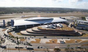 Aeroporto do Recife foi palco de um caso de estupro de três mulheres em uma falsa entrevista de emprego.