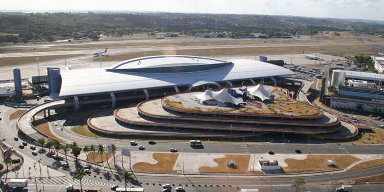 Aeroporto do Recife foi palco de um caso de estupro de três mulheres em uma falsa entrevista de emprego.