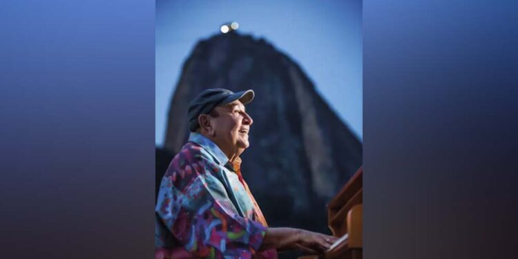 João Donato era pianista, acordeonista, arranjador, cantor e compositor