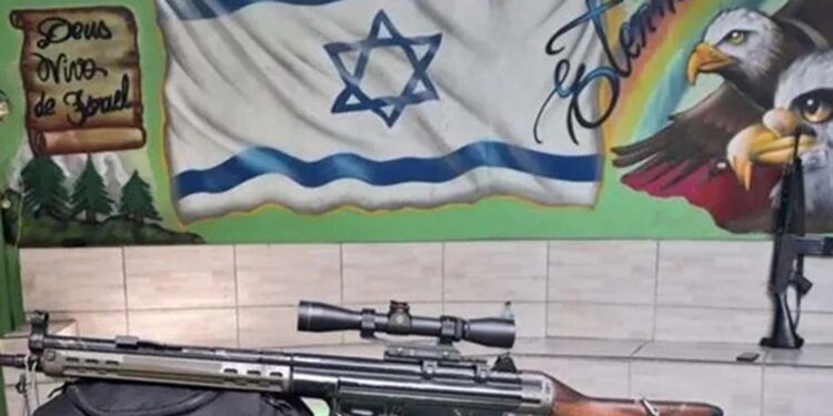Território foi batizado de 'Complexo de Israel' pelo chefe do grupo criminoso, segundo a polícia