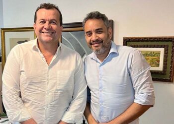 Ex-secretário de Turismo, Wladmir Calado (a dir.) consolida apoio de Waldemar em Igarassu