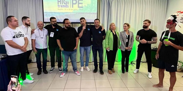 Conferência em Recife destaca a importância do marketing de negócios para o setor de limpeza e higienização.