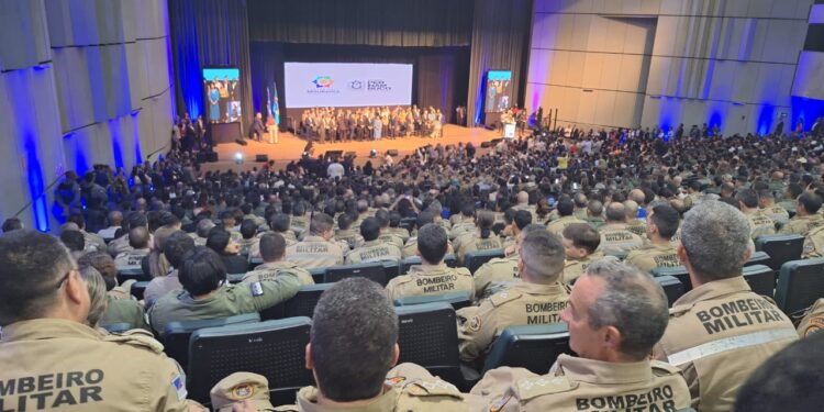 Militares acompanharam lançamento do plano de segurança em Pernambuco