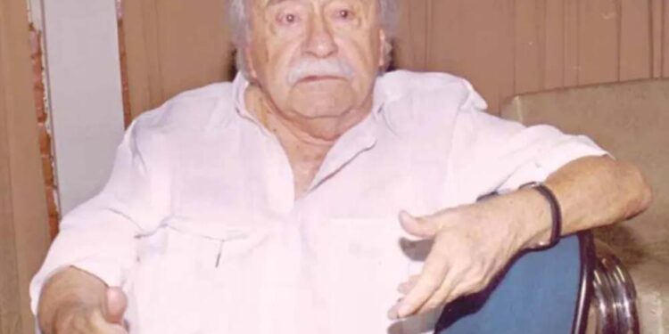 O escritor, advogado, político e crítico literário paraibano Odilon Ribeiro Coutinho completaria 100 anos de idade.