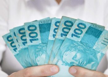 Verbas extras aumentam desigualdades no funcionalismo.