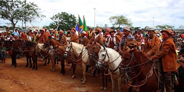 Missa do Vaqueiro, realizada em Serrita, é um dos eventos mais tradicionais do Sertão de Pernambuco